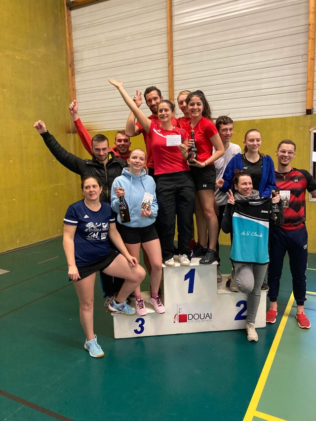 Podium du tournoi par équipe des Géants de Gayant avec le BML en première position